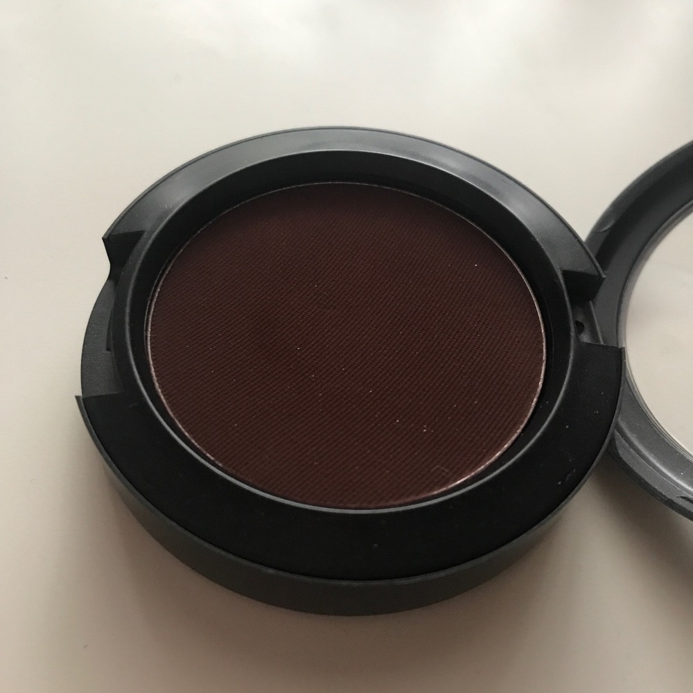 MAC Matte Powder blush in the color Film Noir